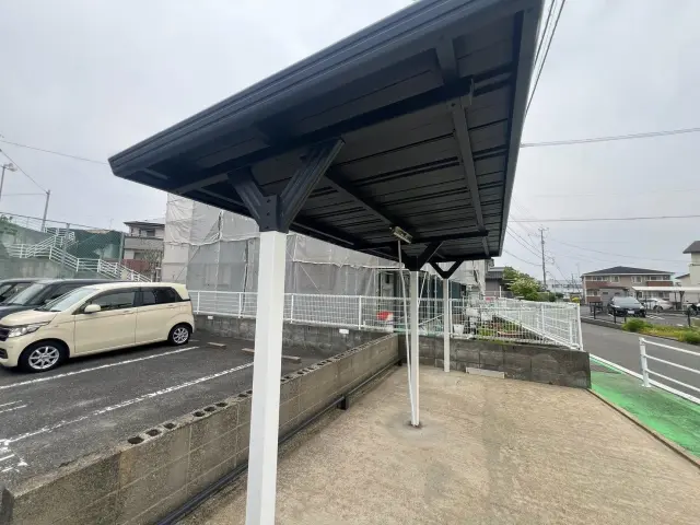 アパート外壁・駐輪場塗装